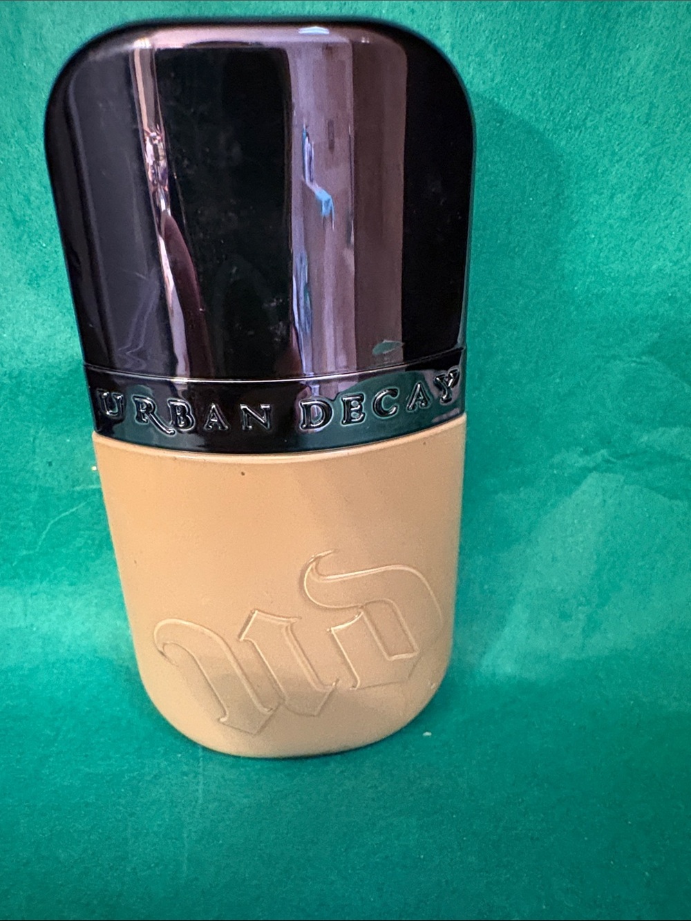 Urban Decay Face Bond Foundation